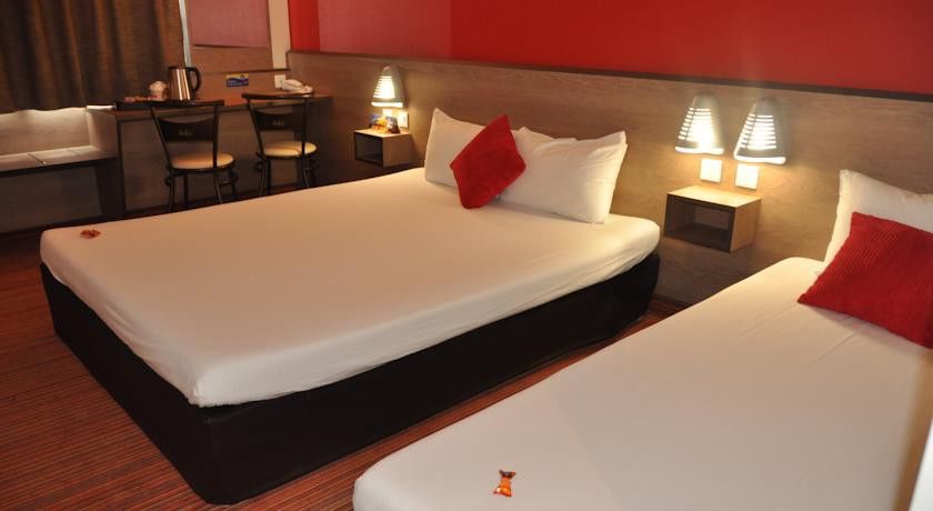 Estaing Hotel