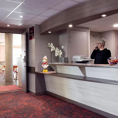 Hotel Estaing 3*